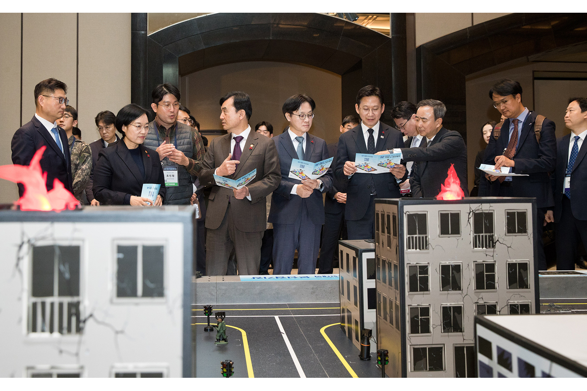 국방-산업 인공지능 전환(AX) 확산을 위한 업무협약식