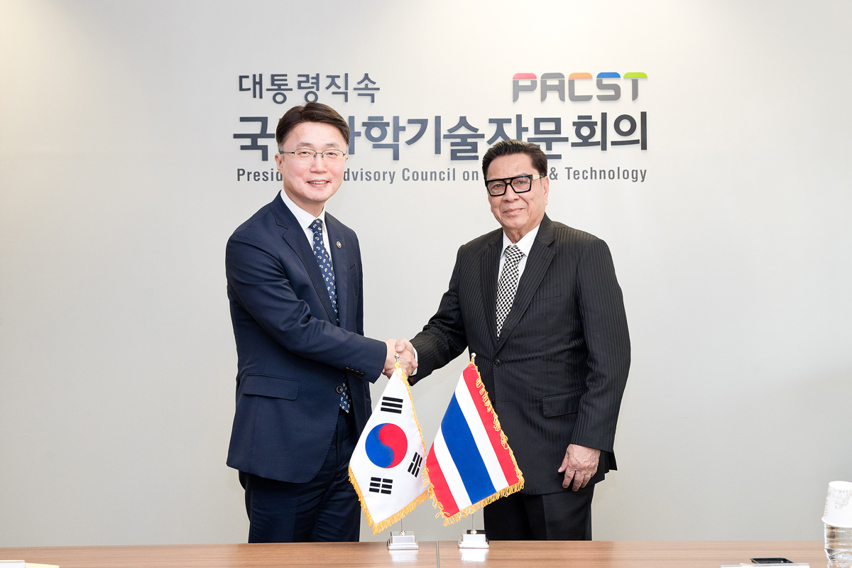 류제명 제2차관-태국 상원 상임위원장 면담